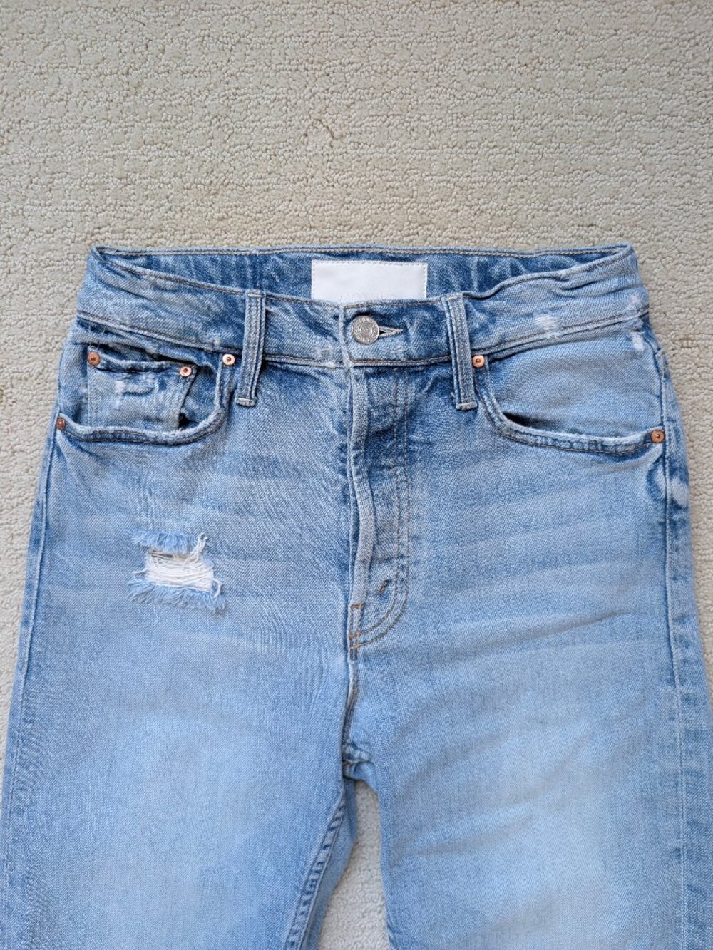 MOTHER Superior 25 The Tomcat Jeans in The Confession high rise distressed denim - Picture 4 of 12
